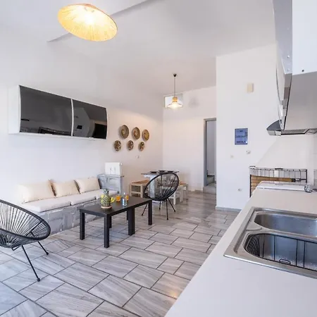 Sterna House Apartment Parasporos